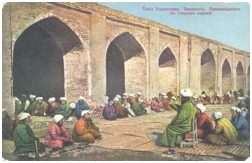 Галерея с худжрами, окружавшая двор мечети Ходжи Ахрара